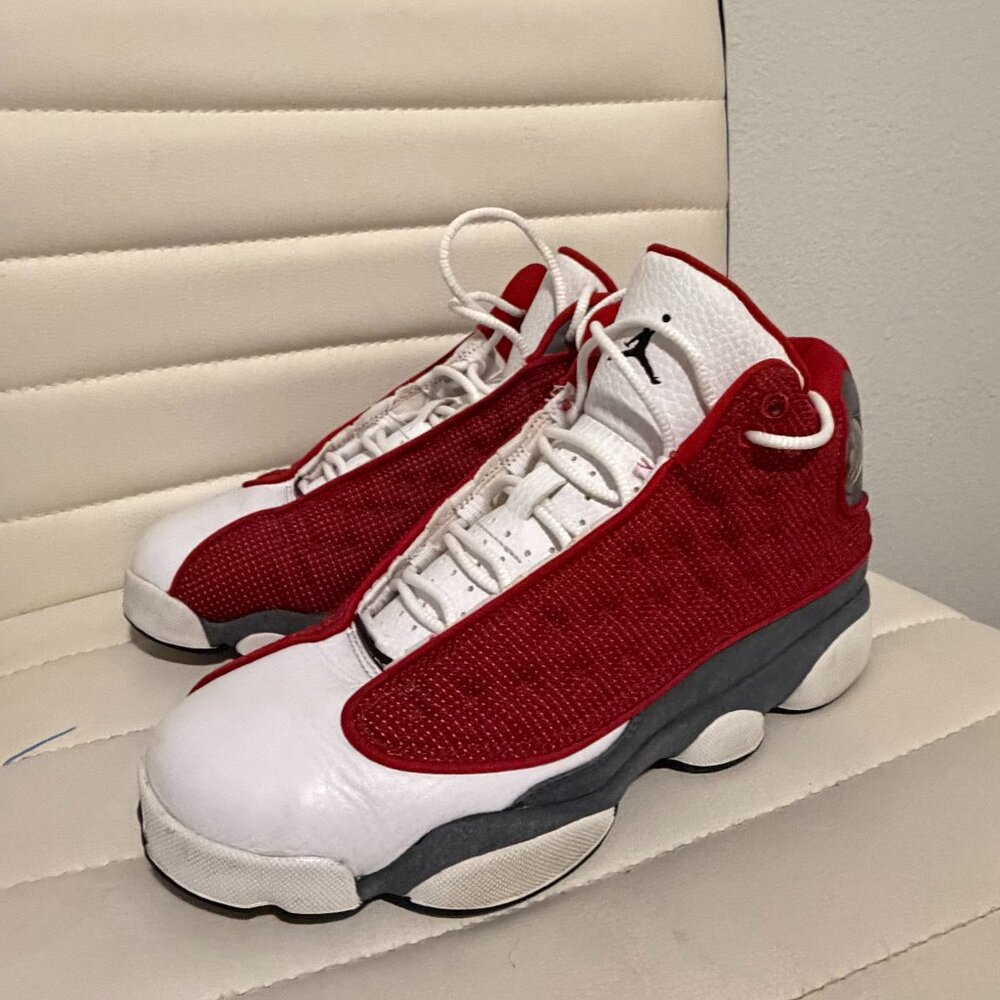 Nike Air Jordan 13 Retro Red Flint 884129-600 Youth Size 6.5Y Red Grey White